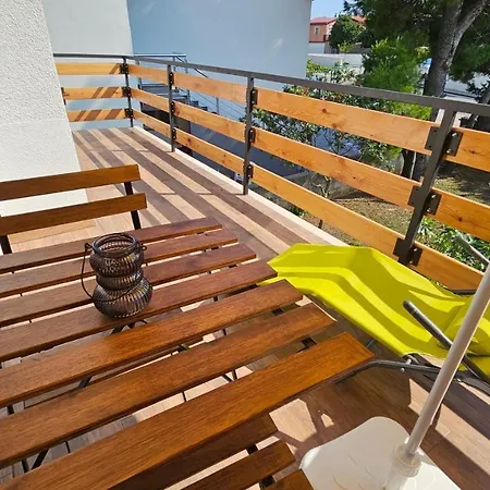 Gardelin Paklenica Apartament Seline