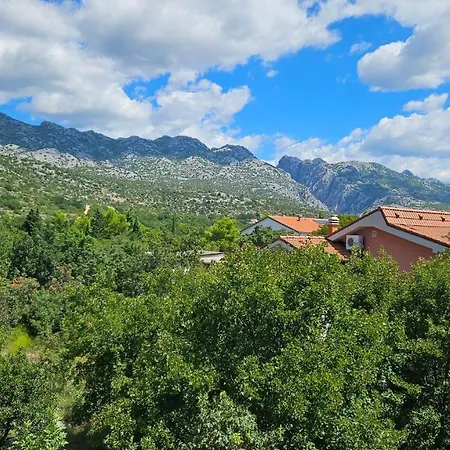 Gardelin Paklenica Apartman Seline