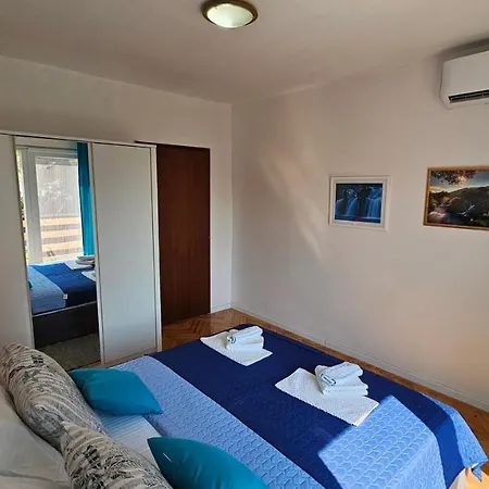 Gardelin Paklenica Apartamento