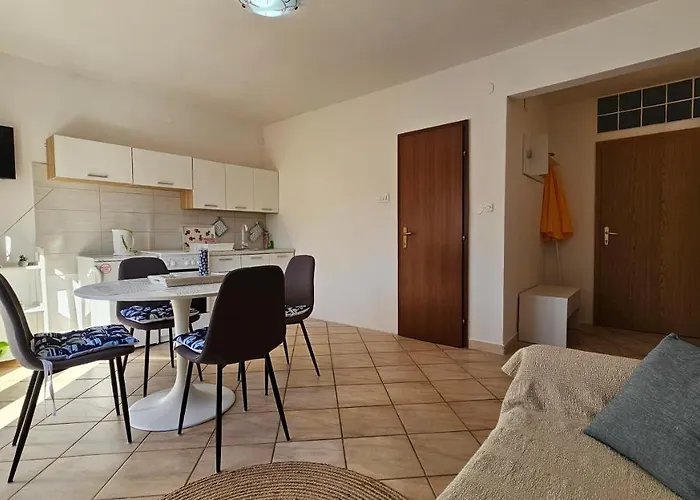 Апартаменты Gardelin Paklenica *