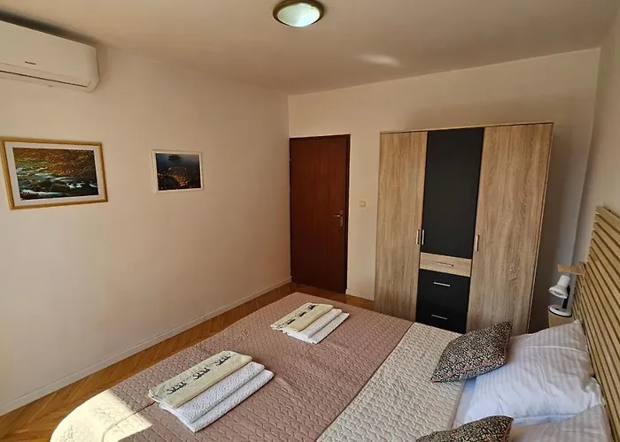 Gardelin Paklenica Апартаменты Селине